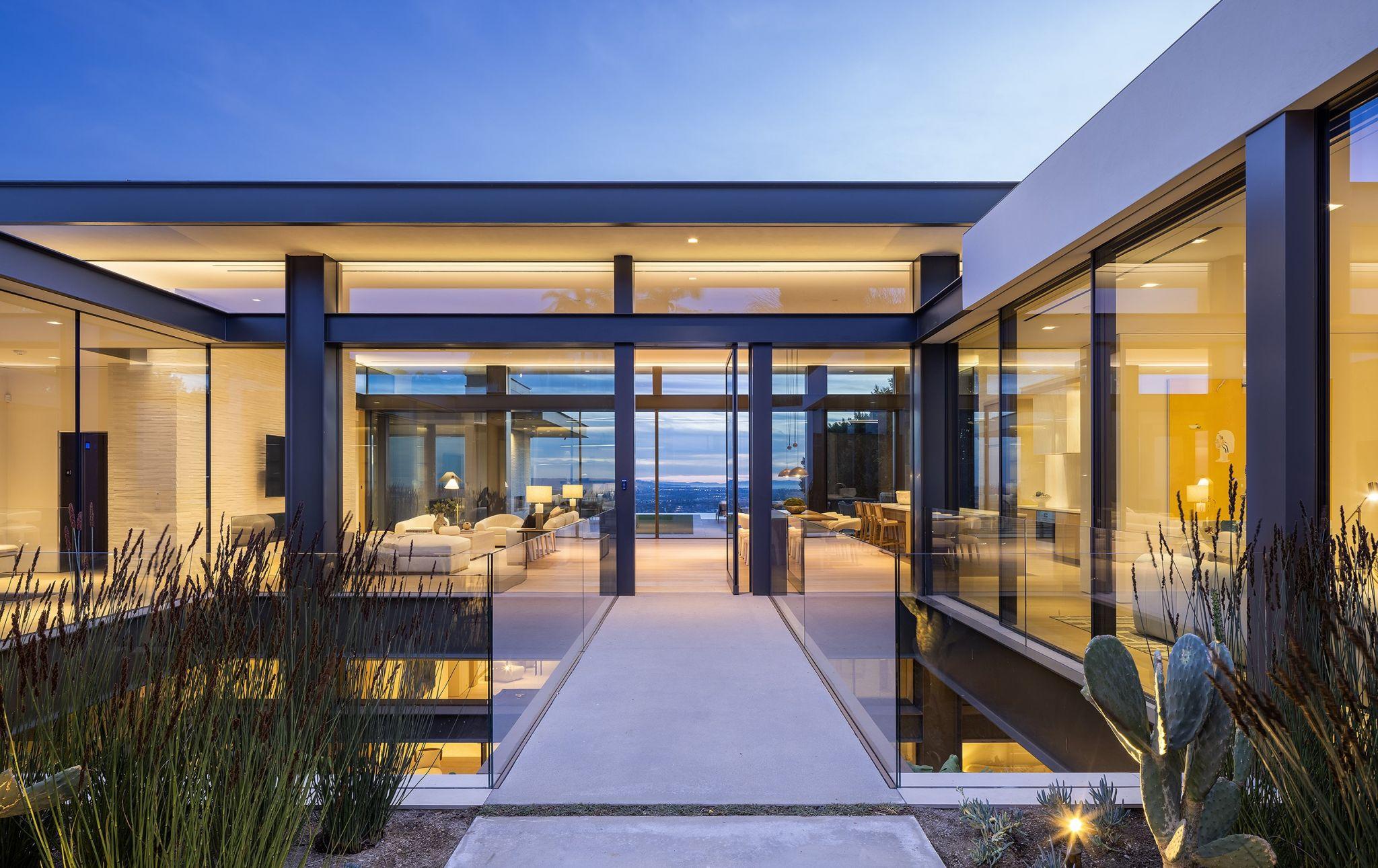 Hard Money Loan Rates in California: 2026 Rates, Points & How Pricing Works